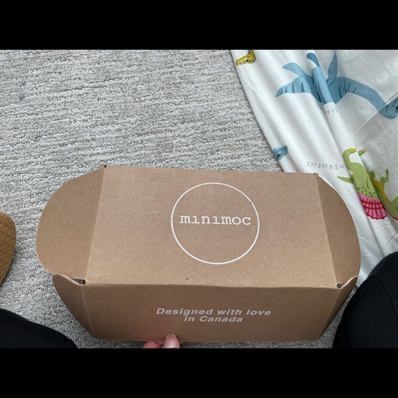 Boys Fall boots - brand new! - Picture 2 of 2